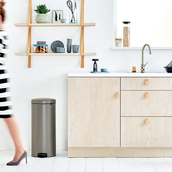 Кош за смет с педал Brabantia NewIcon 30L, Platinum