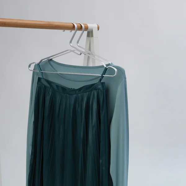 Закачалки за дрехи Brabantia Linn Silver, алуминий, сиви, 4 броя