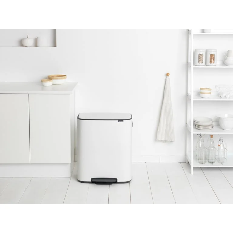 Waste Bin Brabantia Bo Pedal 60L, White