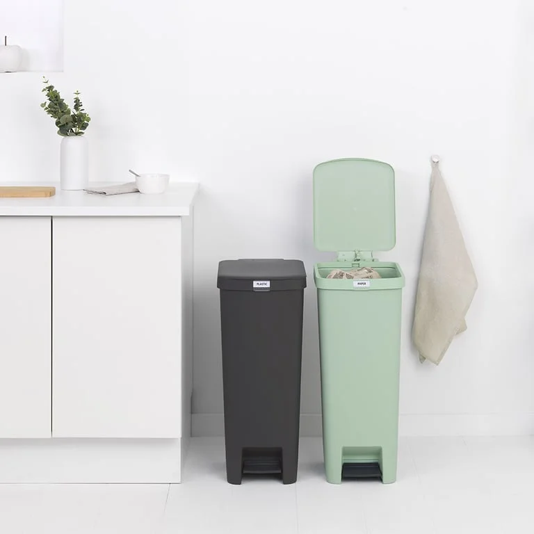 Pedal Waste Bin Brabantia StepUp 40L, Jade Green