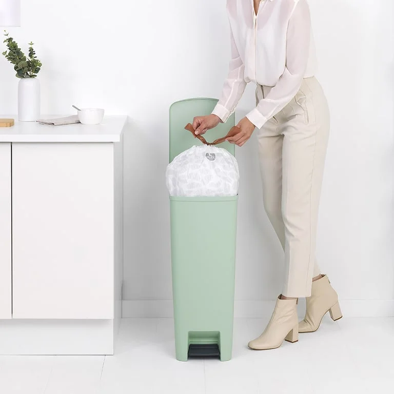 Pedal Waste Bin Brabantia StepUp 40L, Jade Green