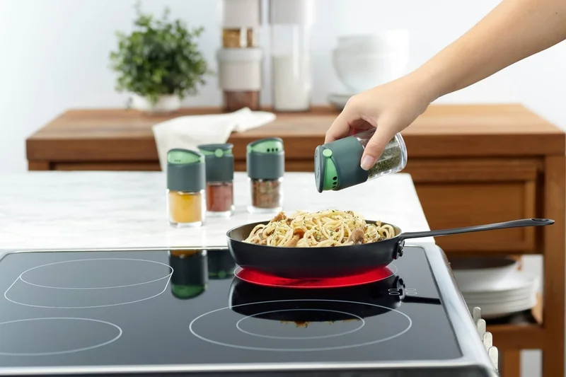 Spice Shaker Lekue Ø5.2xH9.2cm