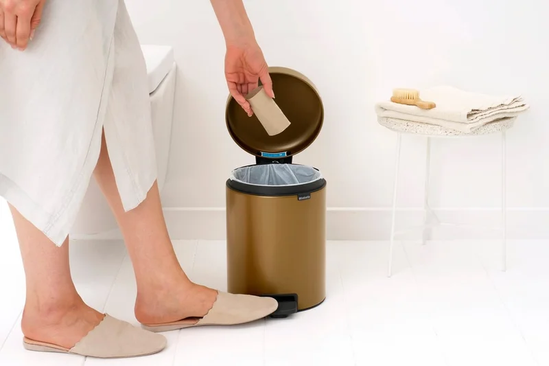 Кош за смет с педал Brabantia NewIcon 5L, Warm Brass