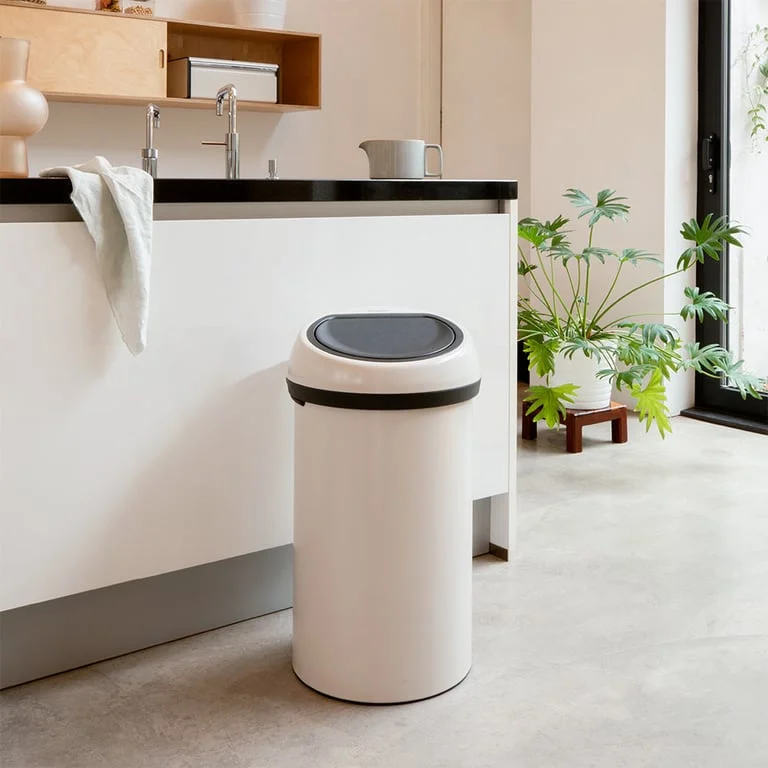 Кош за смет Brabantia Touch Bin 60L, Soft Beige