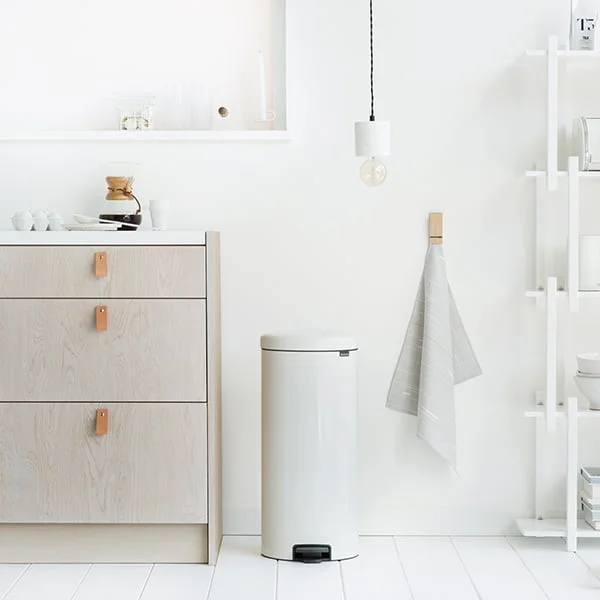 Waste Bin NewIcon Brabantia 30L White