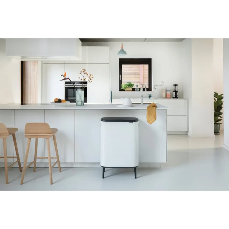 Bo Touch Bin Hi Brabantia, 2 x 30 litre, Plastic Buckets White