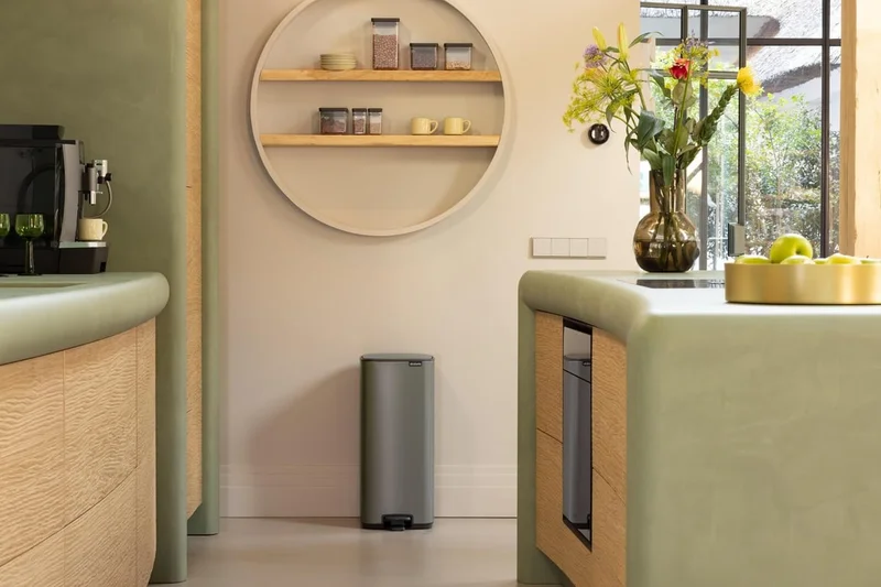 Кош за смет Brabantia Bo Pedal 30L, Platinum