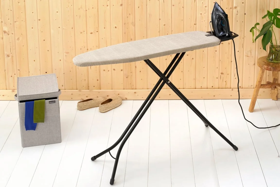 Маса за гладене Brabantia A 110x30cm с поставка за ютия, Denim Grey