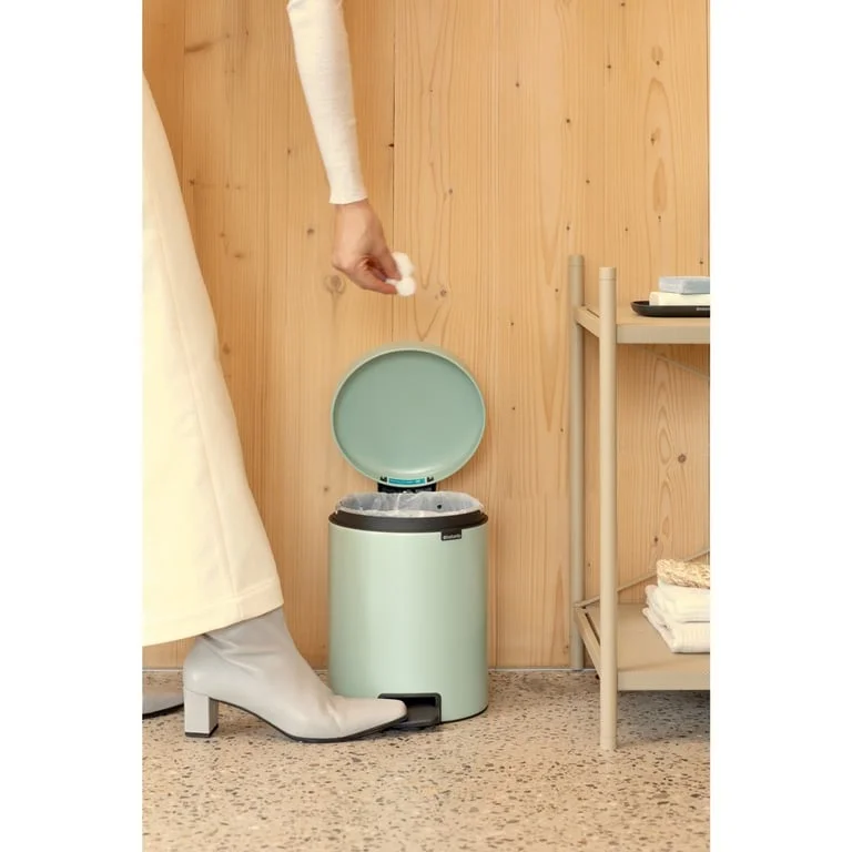 Pedal Waste Bin Brabantia NewIcon 5L, Jade Green