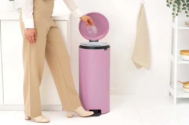 Кош за смет с педал Brabantia NewIcon 30L, Lilac Pink