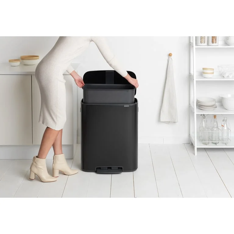 Кош за смет Brabantia Bo Pedal 60L, Matt Black