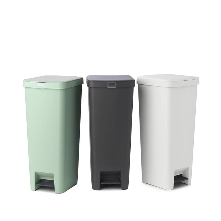 Pedal Waste Bin Brabantia StepUp 40L, Light Grey