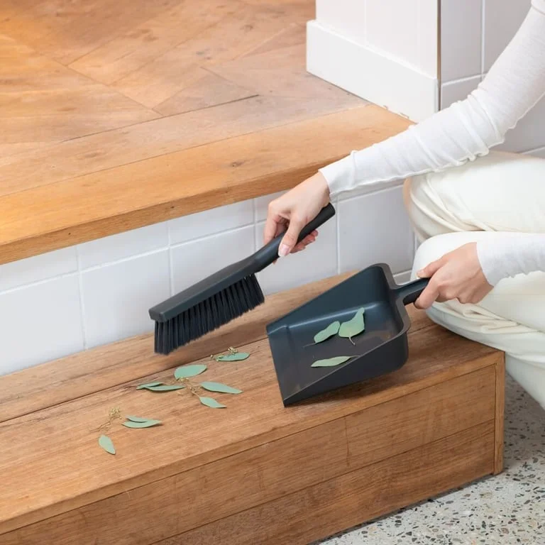 Dustpan and Brush Set Brabantia SinkSide Dark Grey