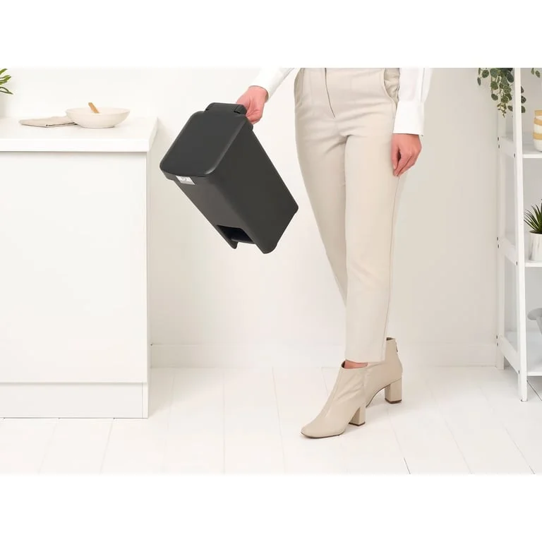 Кош за смет с педал Brabantia StepUp 10L, Dark Grey