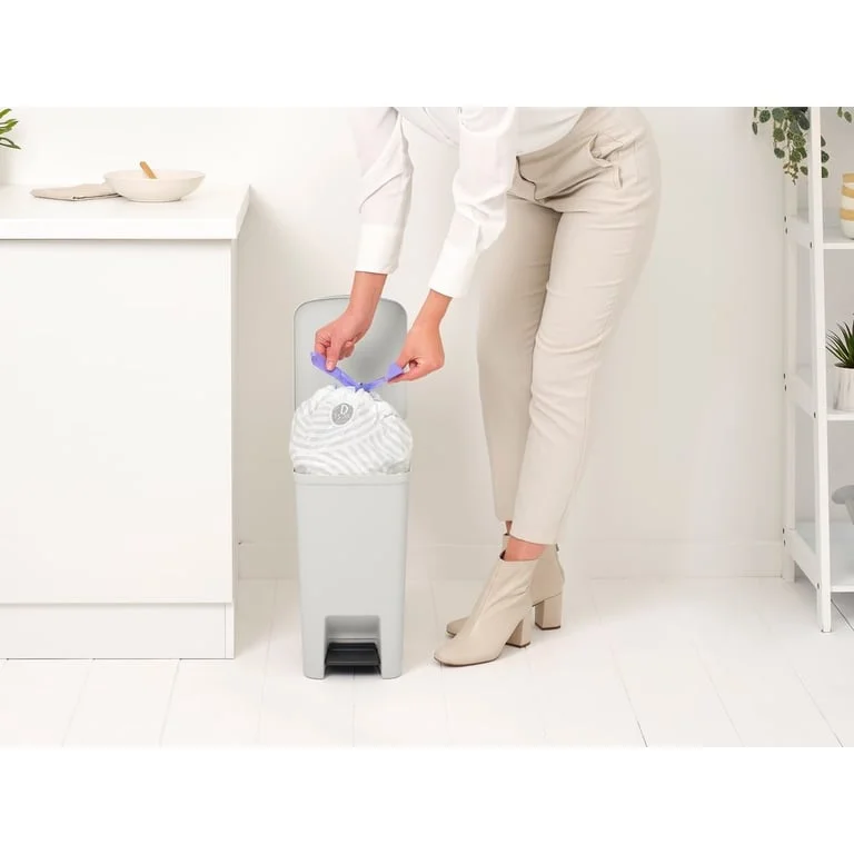 Pedal Waste Bin Brabantia StepUp 16L, Light Grey
