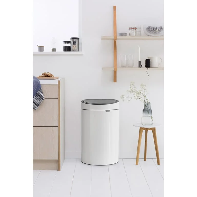 Touch Bin Newicon 40 L Brabantia White