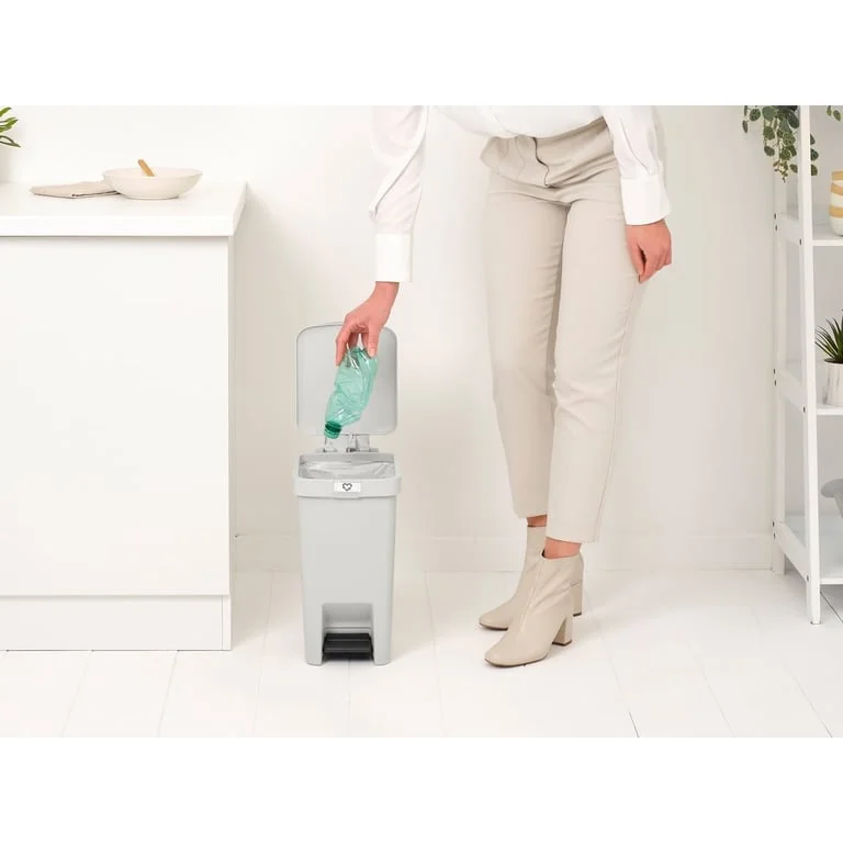 Кош за смет с педал Brabantia StepUp 10L, Light Grey