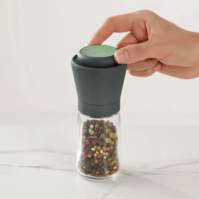 Salt and Pepper Mill Lekue Grey