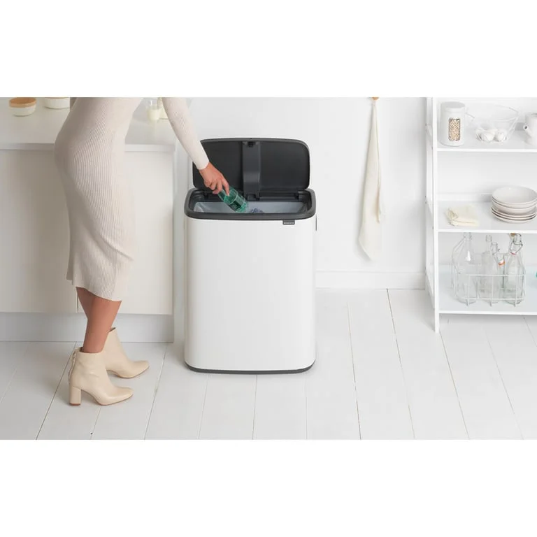 Bo Touch Bin Brabantia, 60 litre, Plastic Bucket White