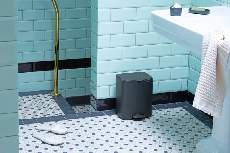Кош за смет Brabantia Bo Pedal 7L, Mineral Infinite Grey