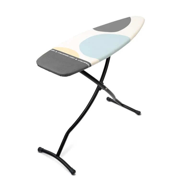Маса за гладене Brabantia D 135x45cm с топлоустойчива зона за ютия, Spring Bubbles