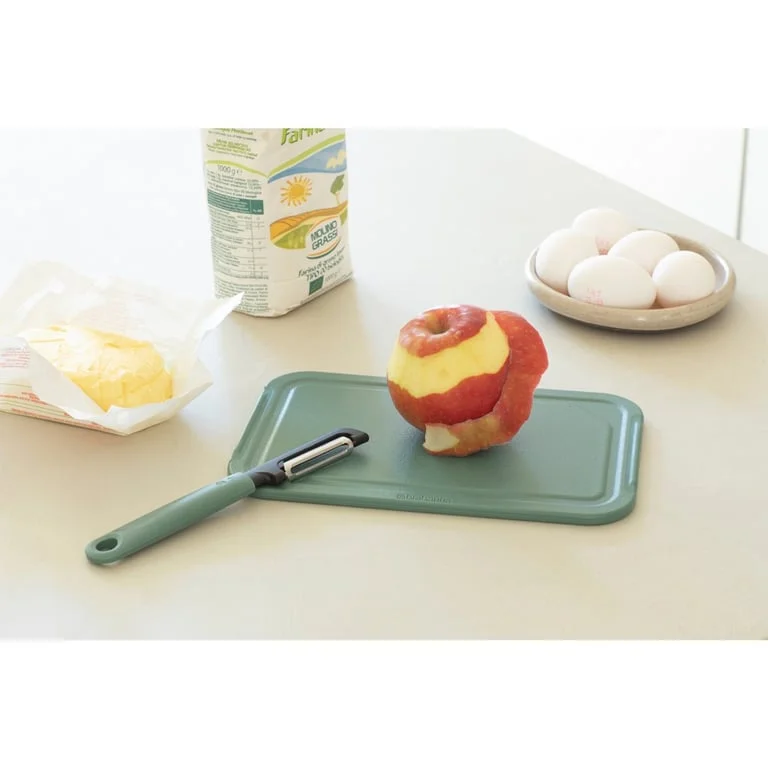 Swivel Food Peeler plus Zester Brabantia Tasty+ Fir Green