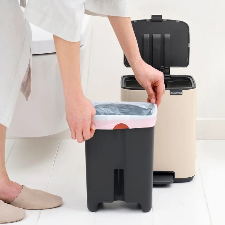 Waste Bin Brabantia Bo Pedal 7L, Soft Beige
