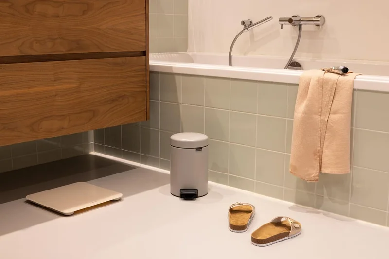 Кош за смет с педал Brabantia NewIcon 3L, Soft Grey