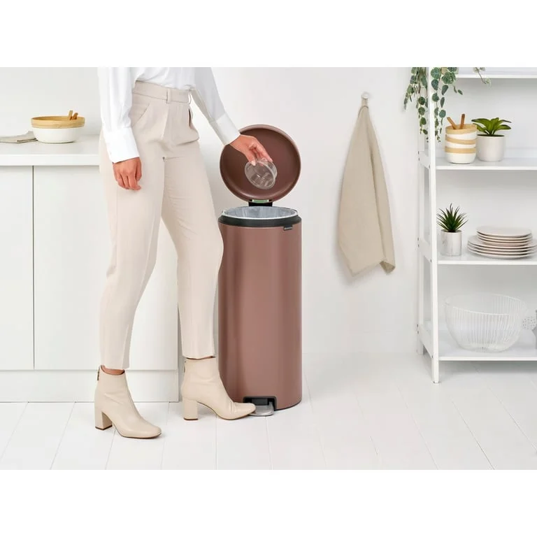 Кош за смет с педал Brabantia NewIcon 30L, Satin Taupe