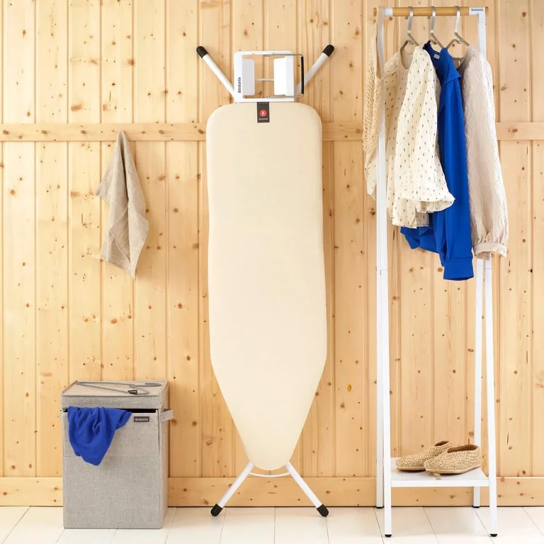 Маса за гладене Brabantia B 124x38cm с поставка за ютия, Ecru
