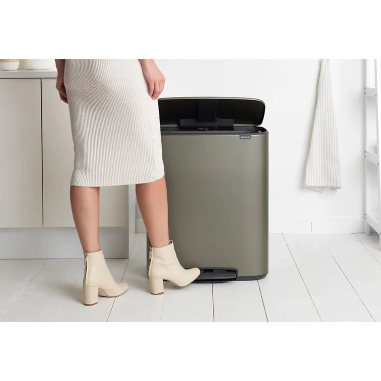 Waste Bin Brabantia Bo Pedal 60L, Platinum