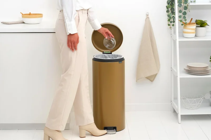 Pedal Waste Bin Brabantia NewIcon 30L, Warm Brass