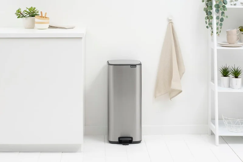 Кош за смет Brabantia Bo Pedal 30L, Matt Steel Fingerprint Proof