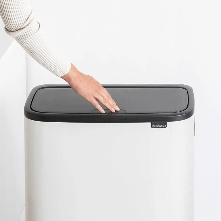 Bo Touch Bin Hi Brabantia, 2 x 30 litre, Plastic Buckets White