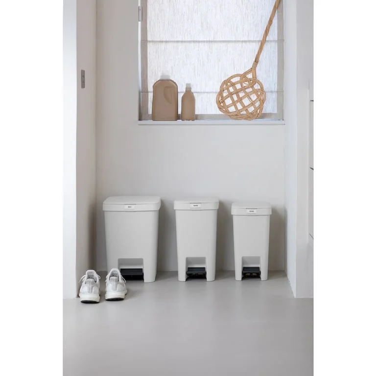 Кош за смет с педал Brabantia StepUp 10L, Light Grey