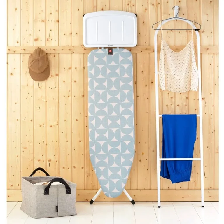 Ironing Board Brabantia B 124x38cm,  PerfectFlow, Fresh Breeze, Steam stand