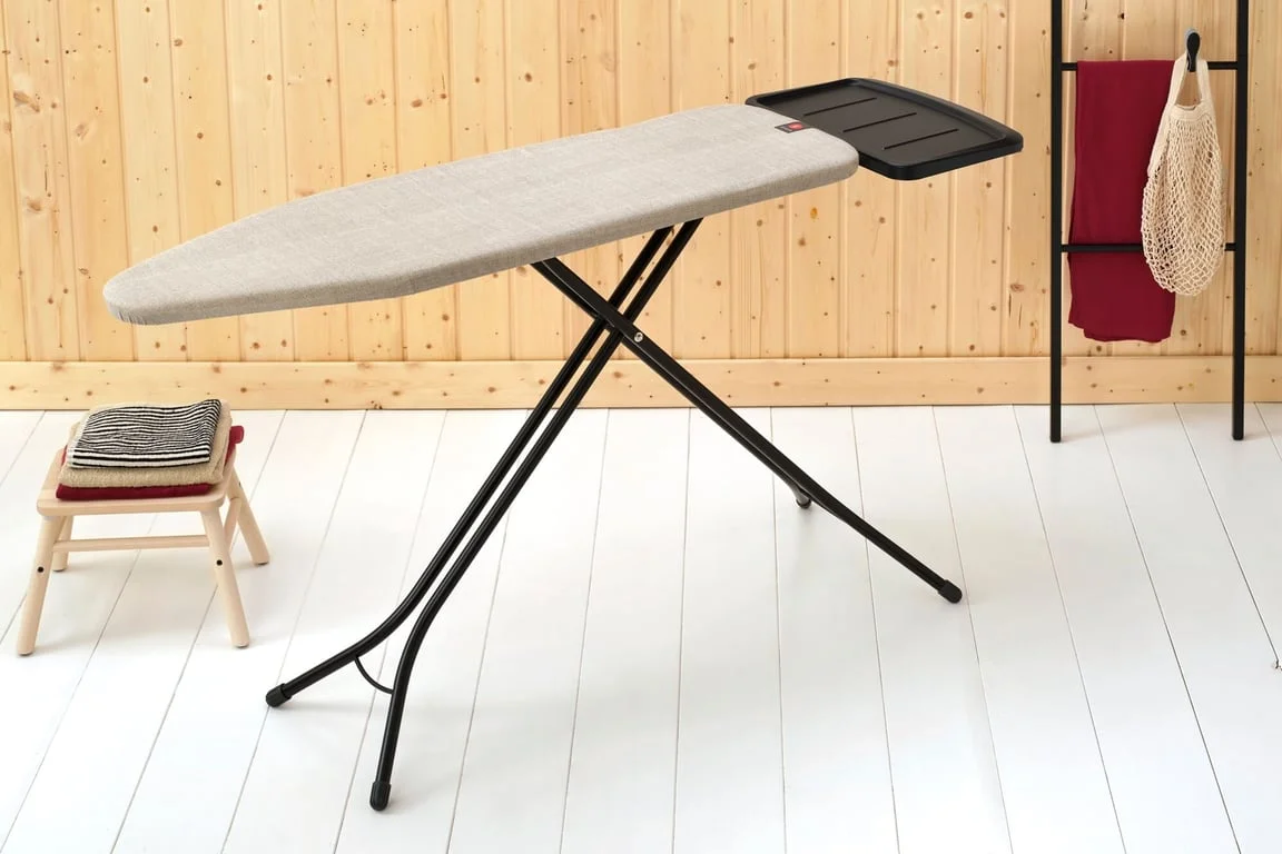 Маса за гладене Brabantia B 124x38cm с поставка за парогенератор, Denim Grey