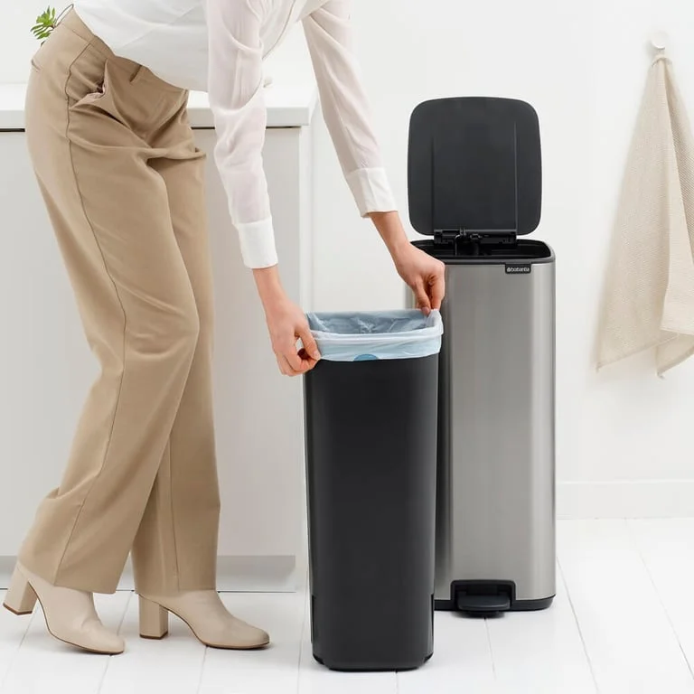 Кош за смет Brabantia Bo Pedal 30L, Matt Steel Fingerprint Proof