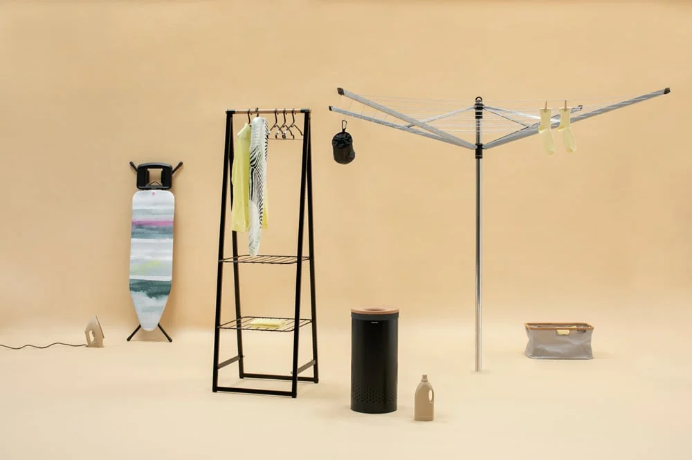 Маса за гладене Brabantia B 124x38cm с масивна поставка за ютия, Morning Breeze