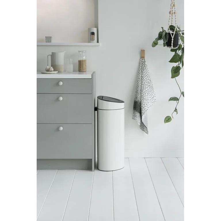 Touch Bin Newicon 40 L Brabantia White