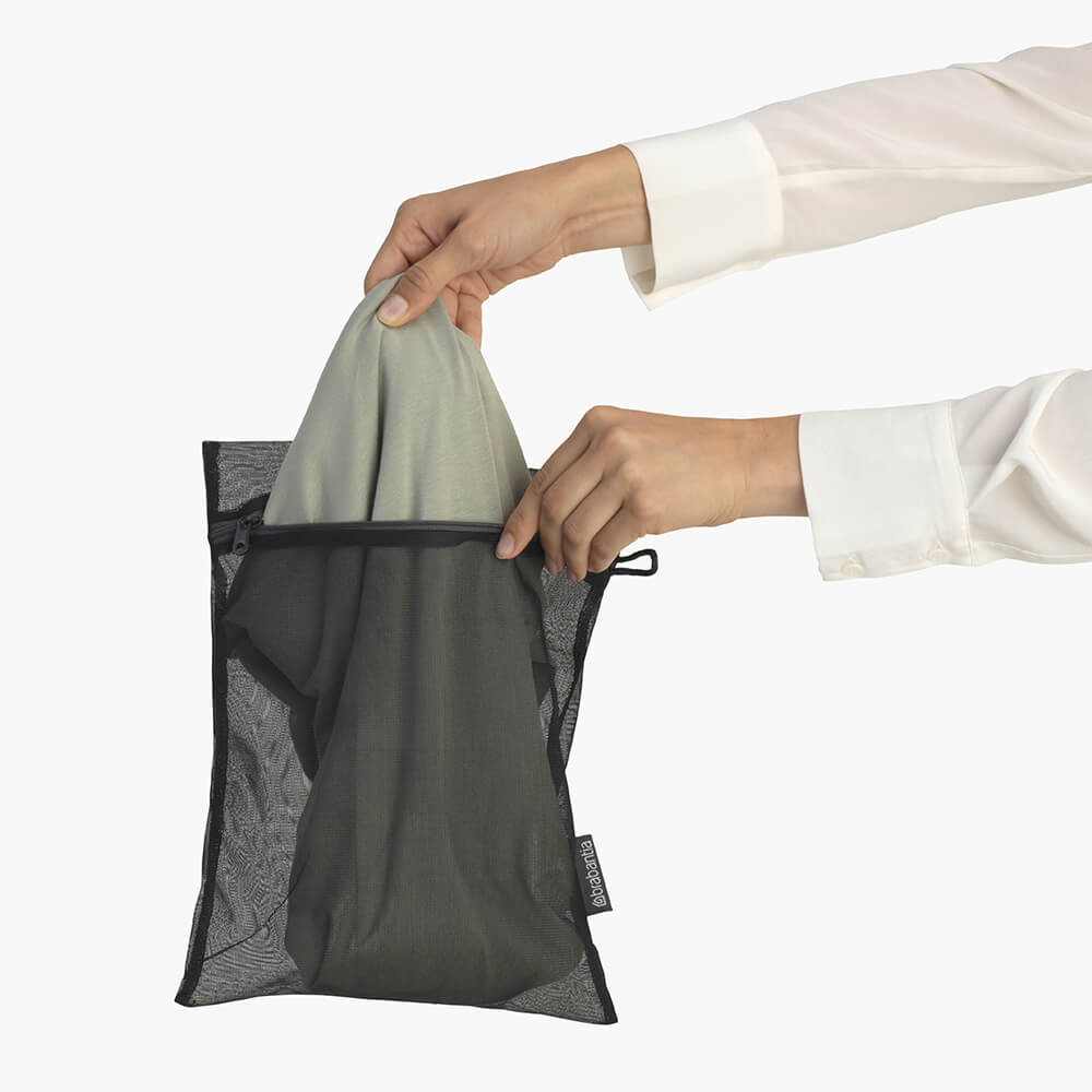 Комплект торби за деликатно пране Brabantia Black, 3 броя в два размера(4)