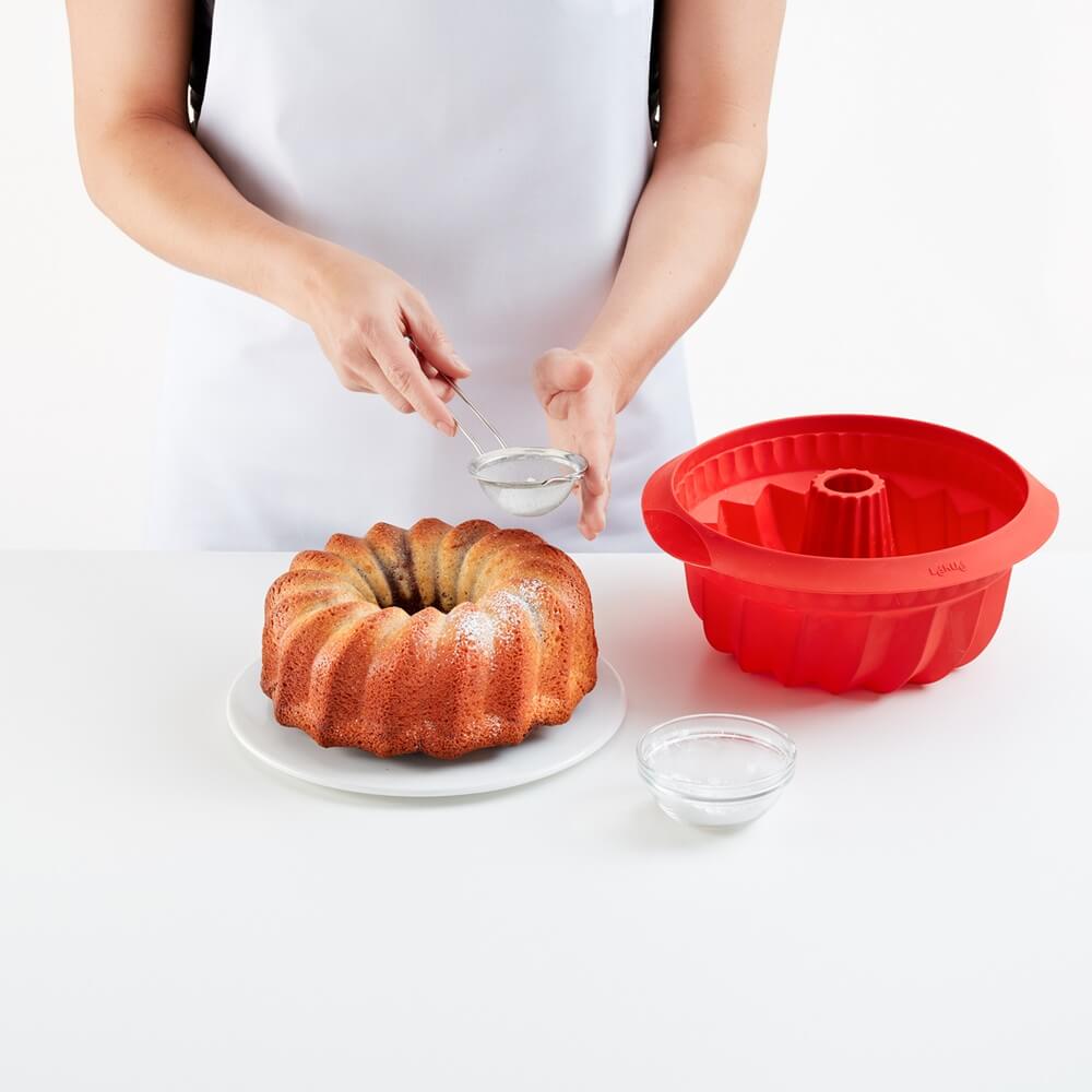 Форма за печене Lekue Ø22cm, силиконова, за кекс, дълбока(4) - Brabantia.bg Форма за печене Lekue Ø22cm, силиконова, за кекс, дълбока(4)